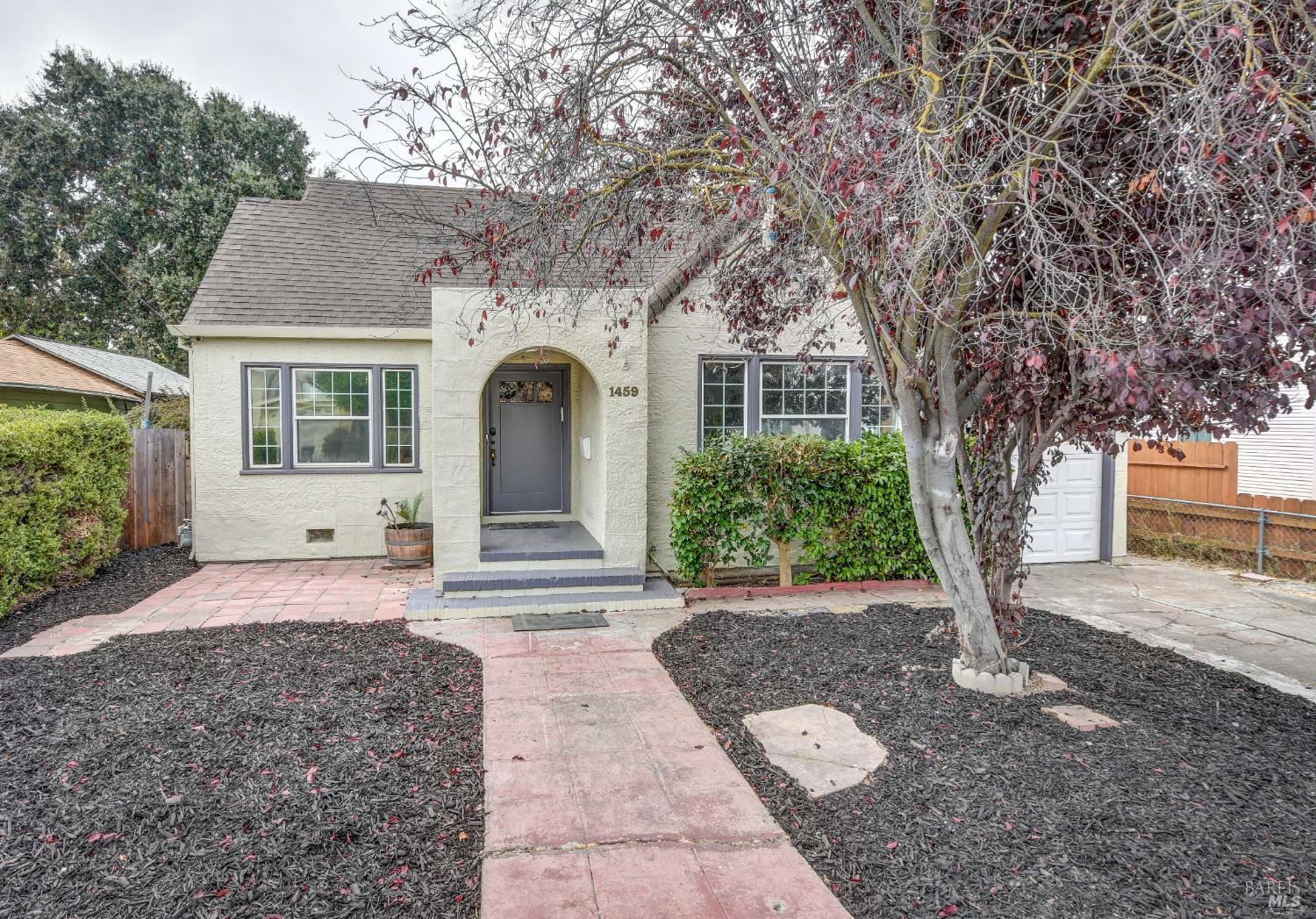 1459 Louisiana Street