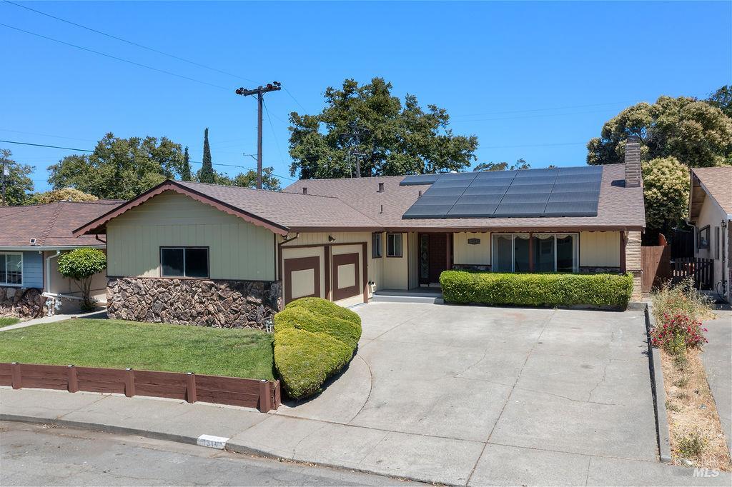 1314 Eastwood Street