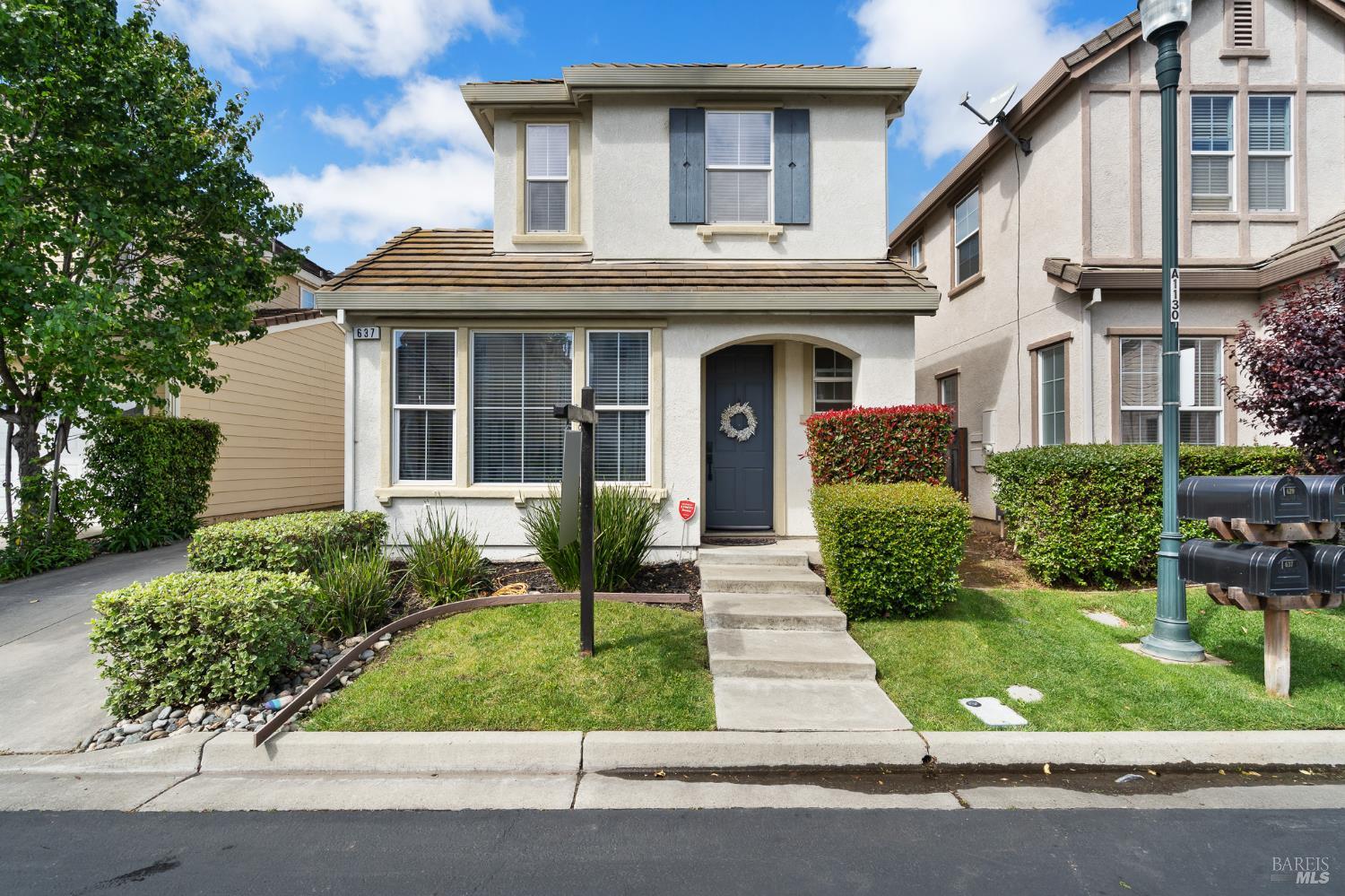 637 Peridot Place