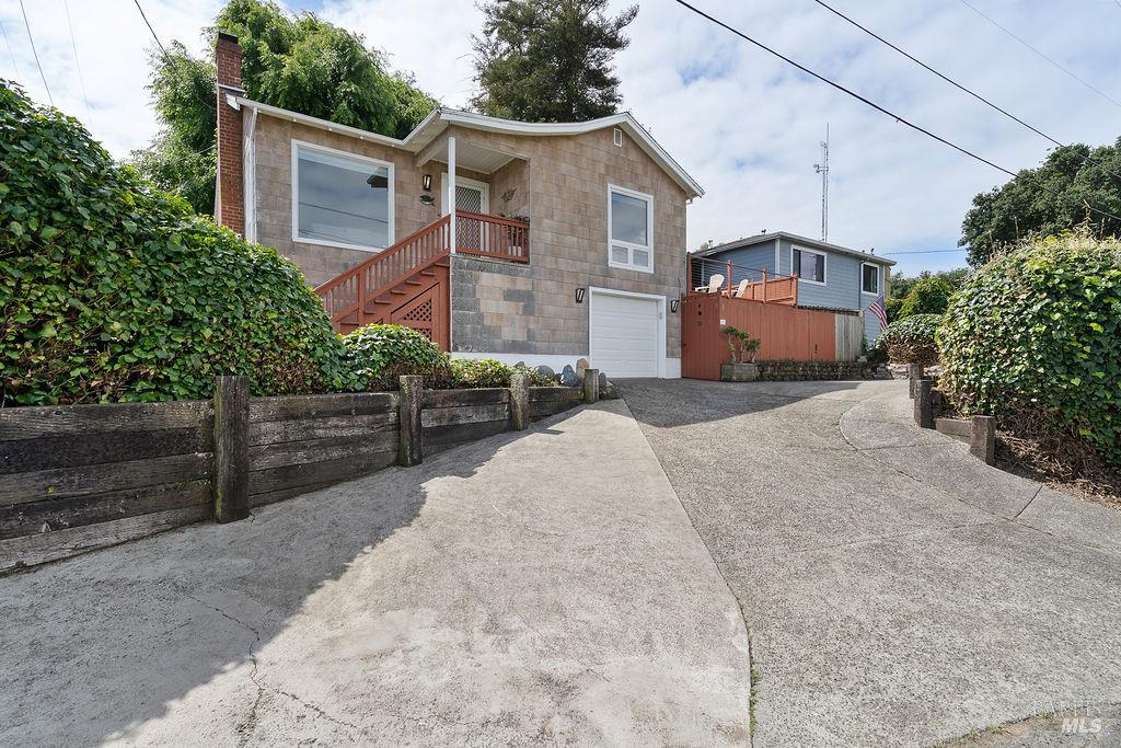 199 Harrier Avenue