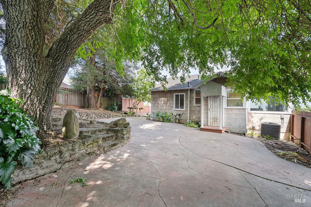 199 Harrier Avenue
