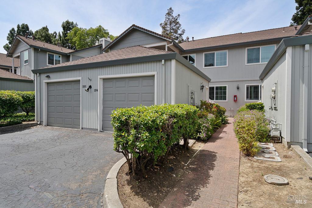 1894 Shirley Drive