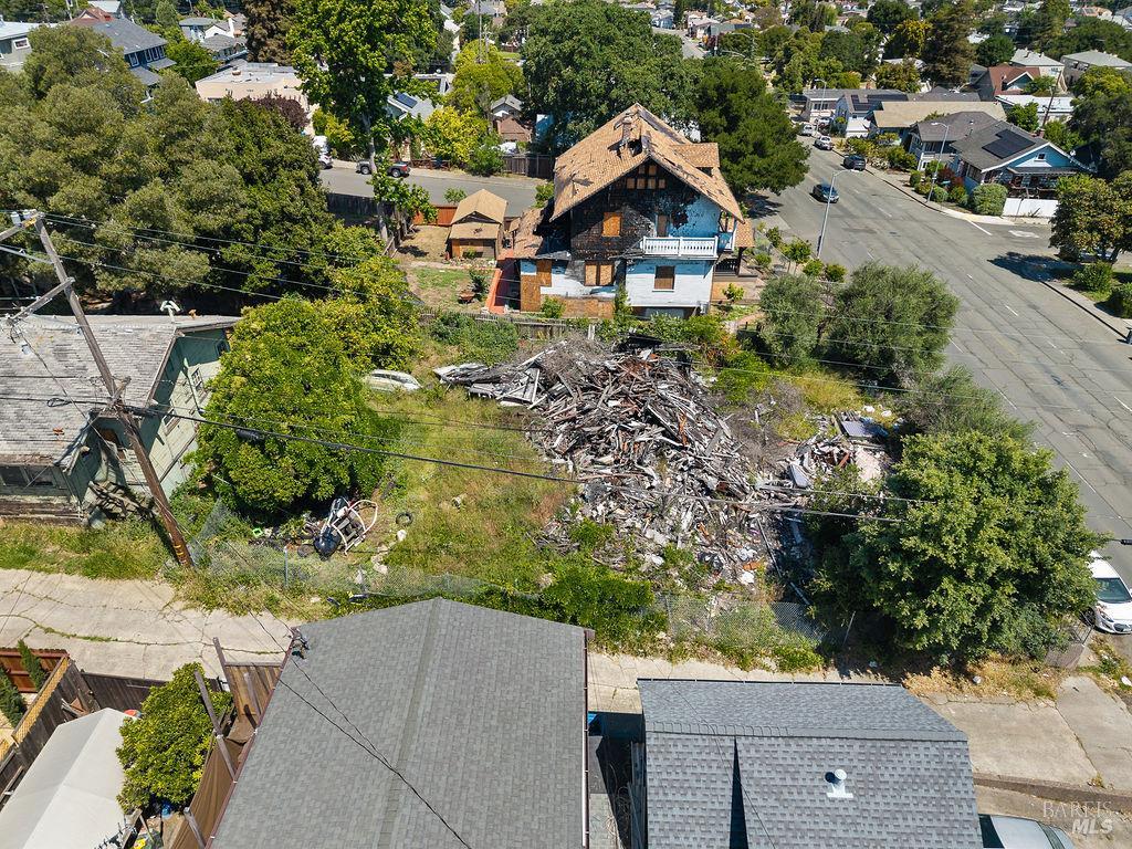 717 Alameda Street
