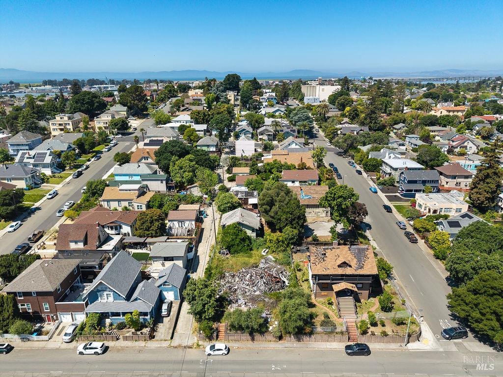 717 Alameda Street
