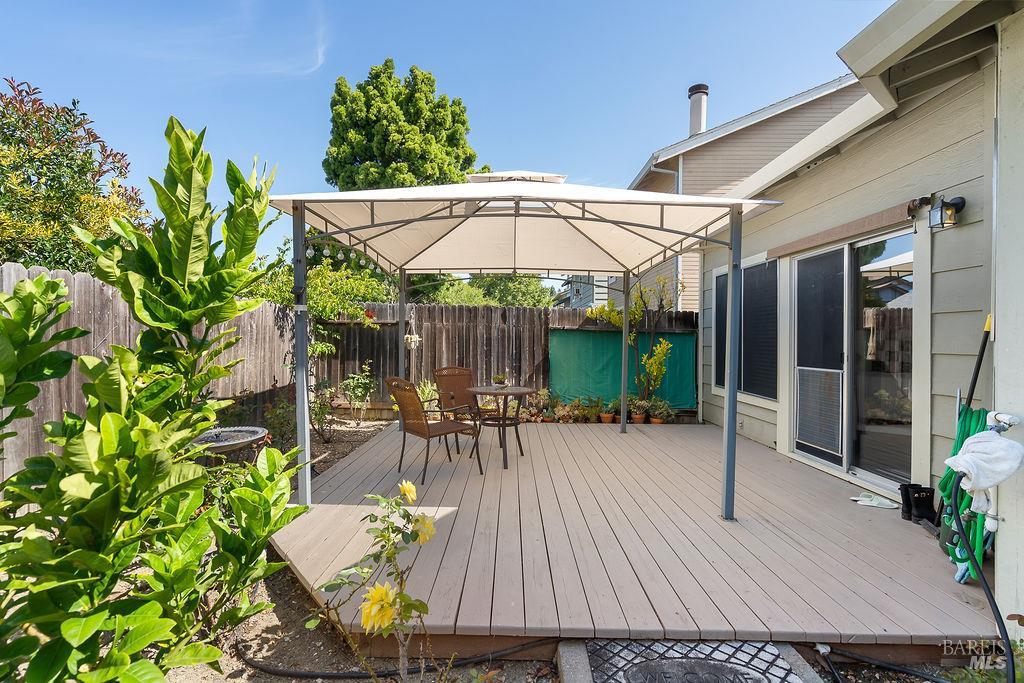 153 Bridlewood Court
