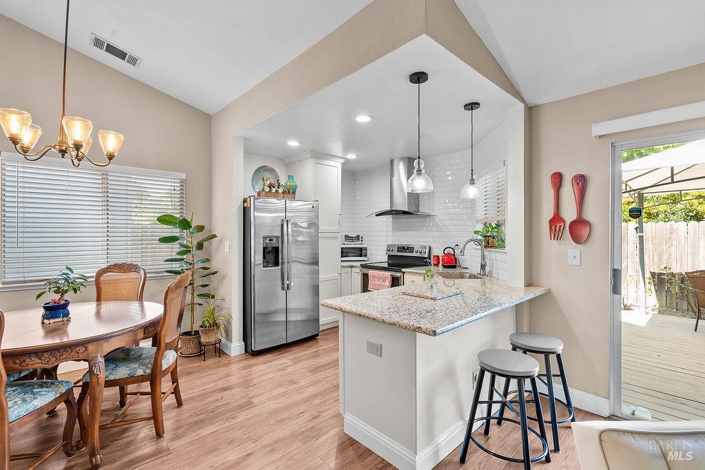 153 Bridlewood Court