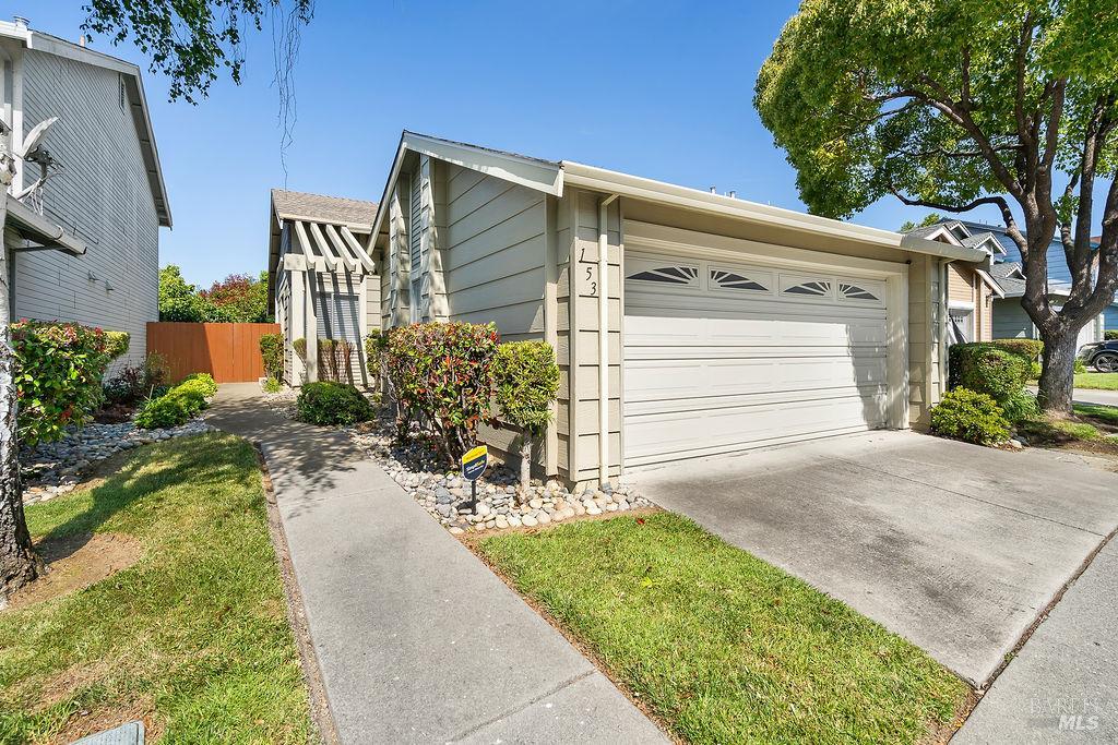 153 Bridlewood Court