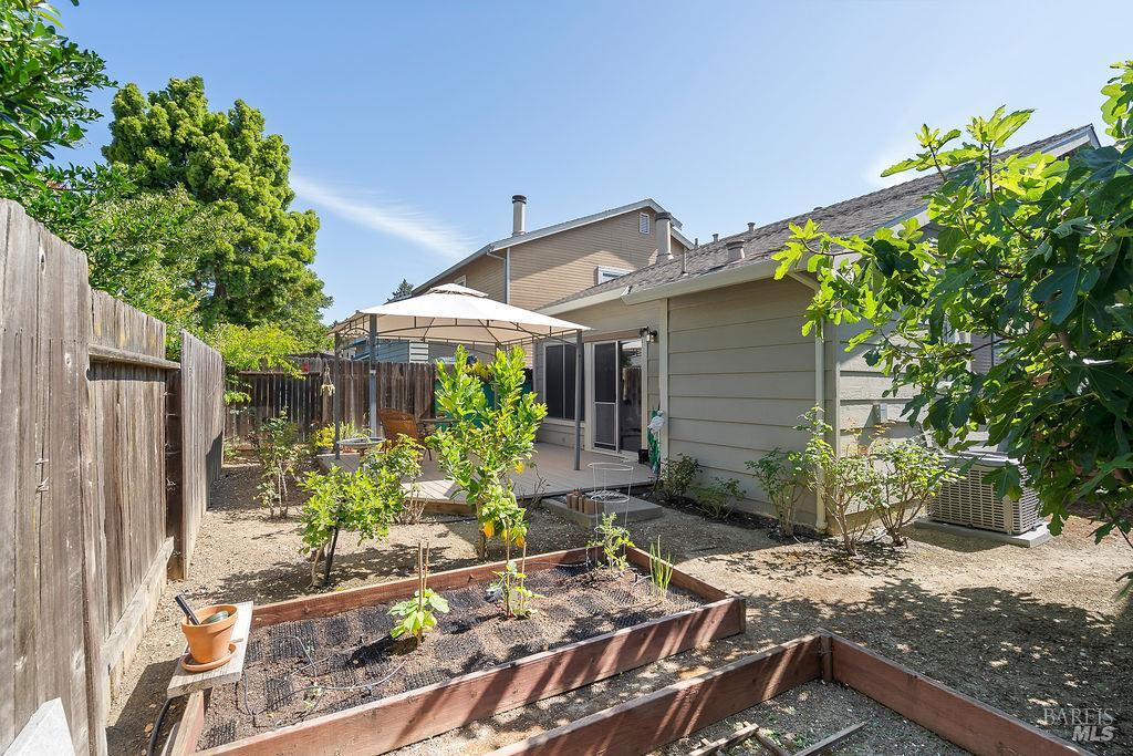 153 Bridlewood Court