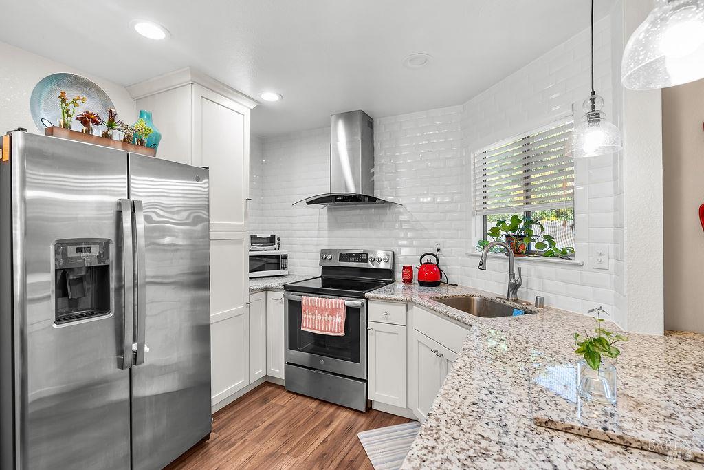 153 Bridlewood Court