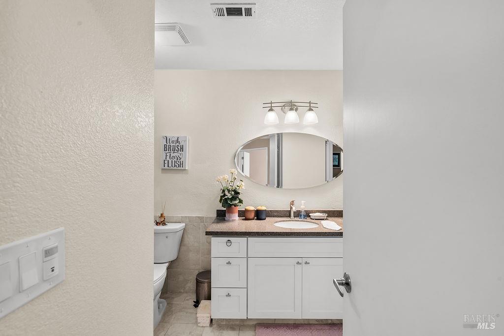153 Bridlewood Court