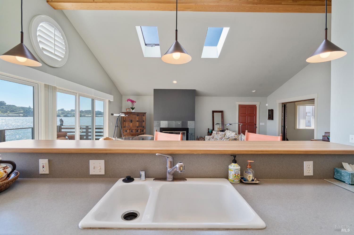 2 Sandy Beach Road