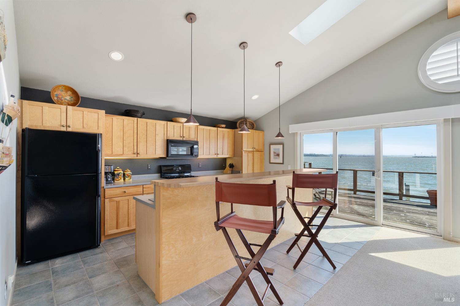 2 Sandy Beach Road