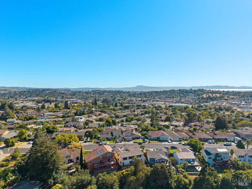 112 Serra Drive