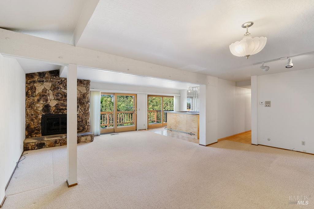 112 Serra Drive