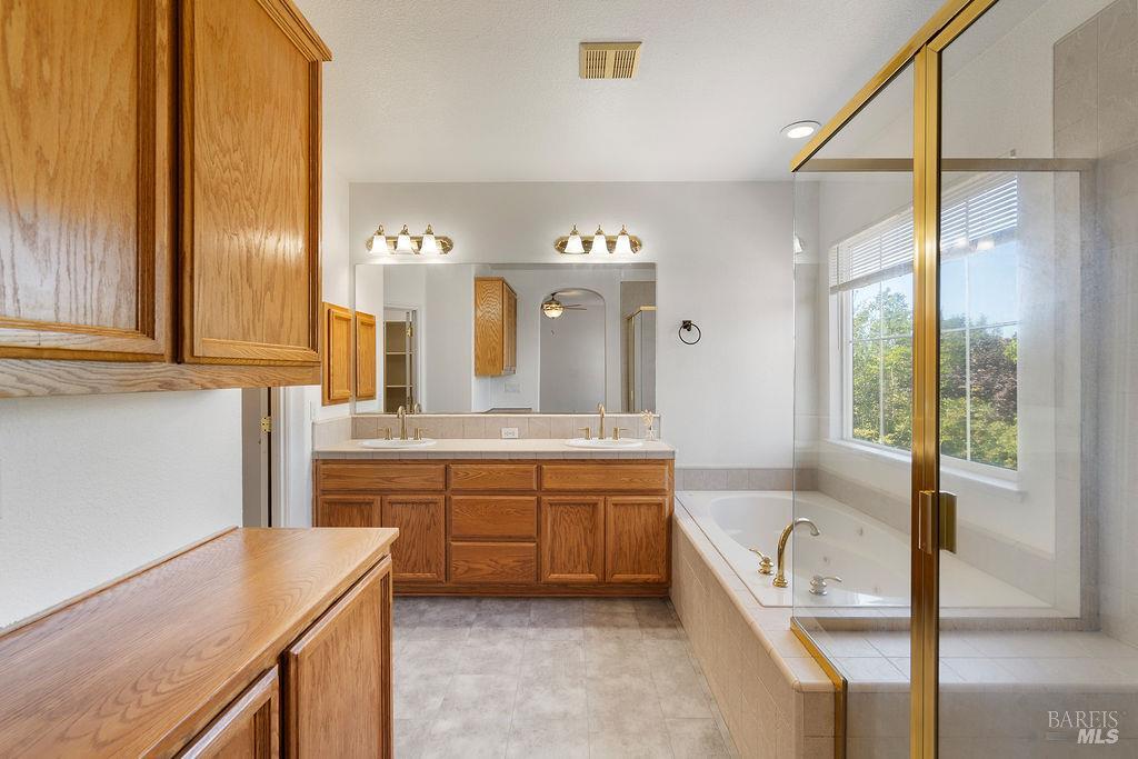 8508 Felino Court