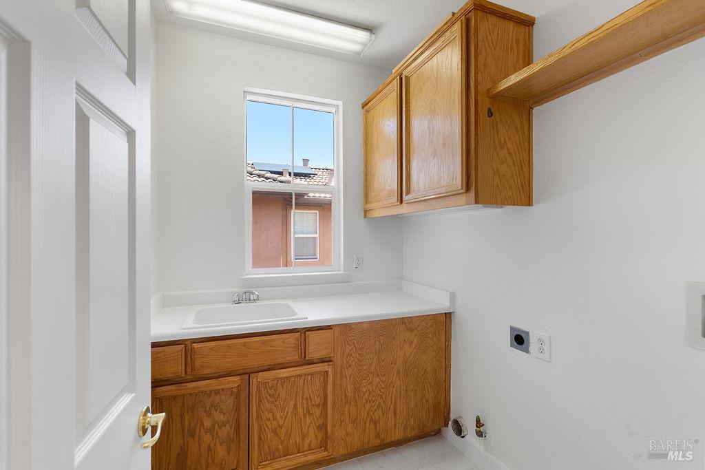 8508 Felino Court