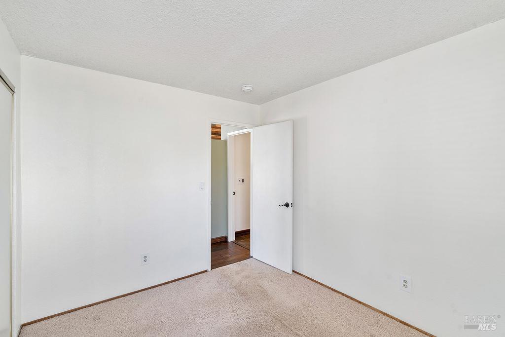 902 Edgewood Circle