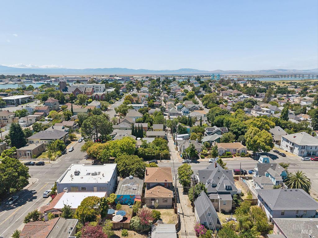 1112 Marin Street