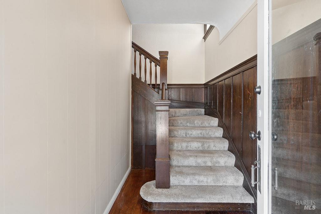 1112 Marin Street