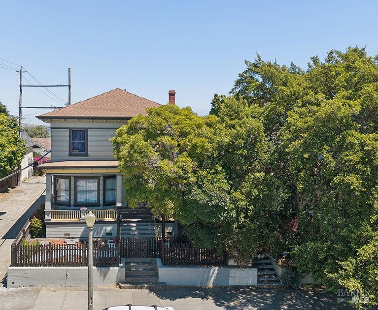 1112 Marin Street