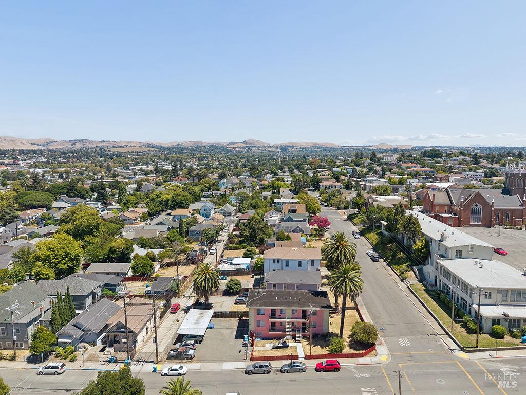 900 Santa Clara Street