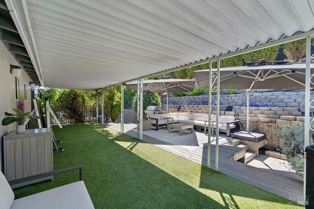25 Sereno Place