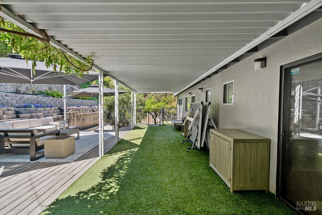 25 Sereno Place