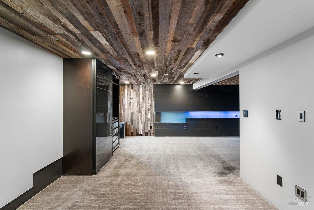 25 Sereno Place