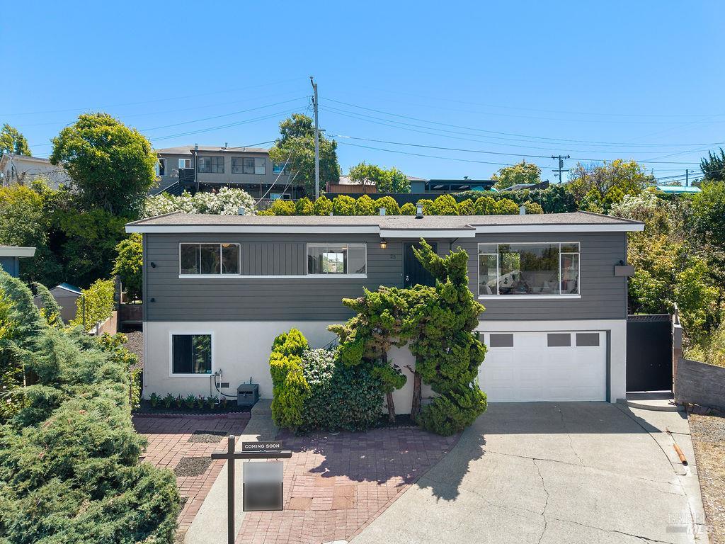 25 Sereno Place
