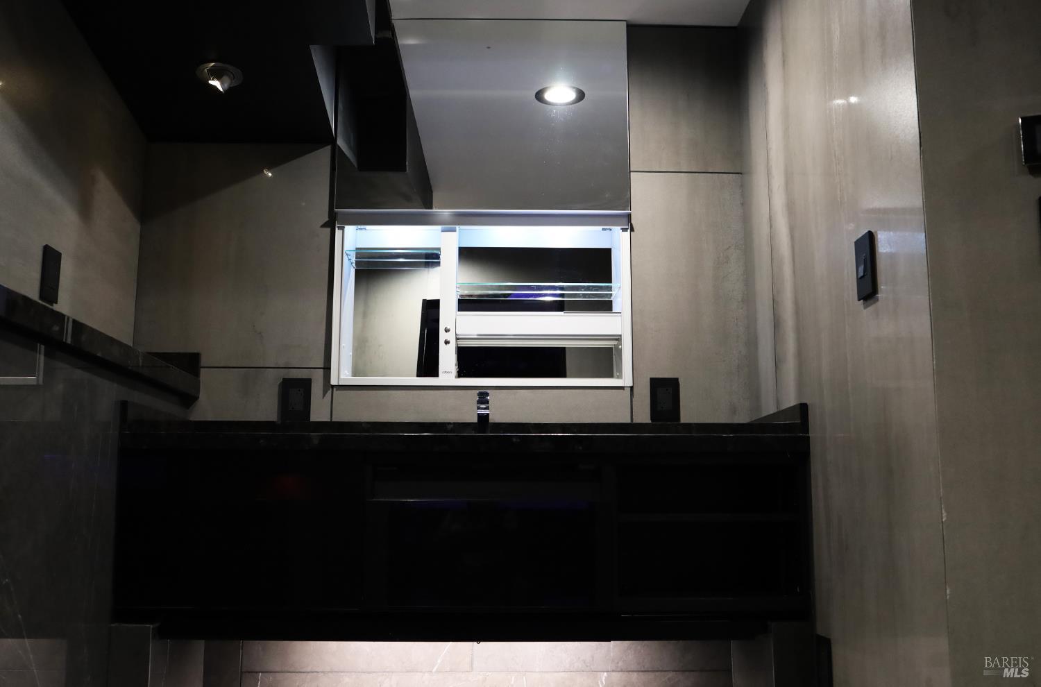 25 Sereno Place