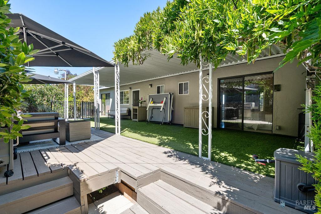 25 Sereno Place