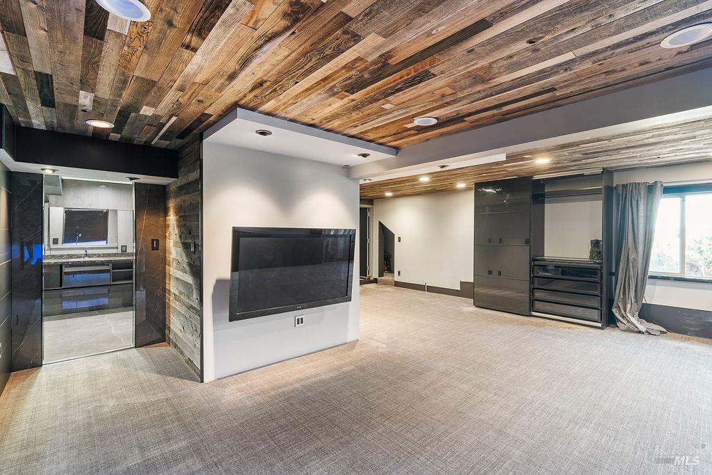 25 Sereno Place
