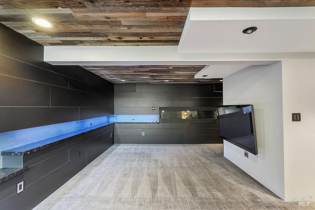 25 Sereno Place