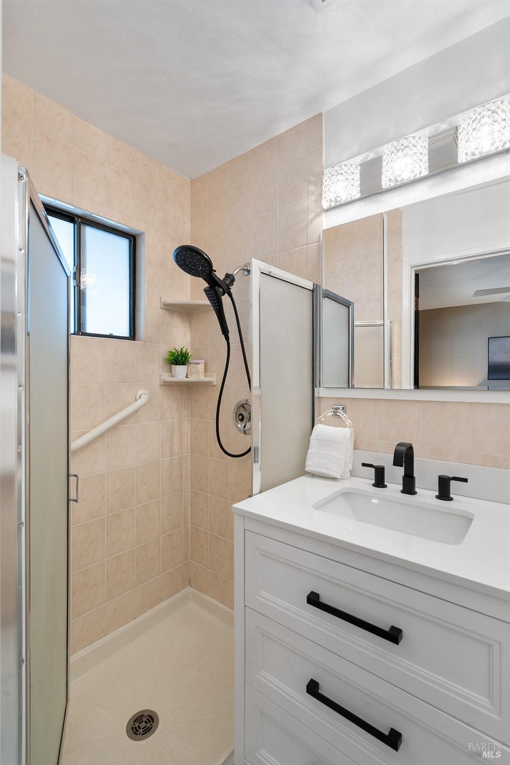 25 Sereno Place