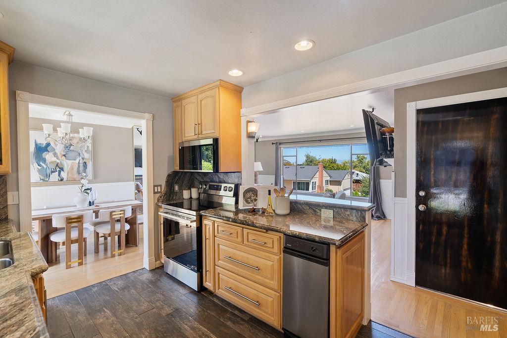 25 Sereno Place