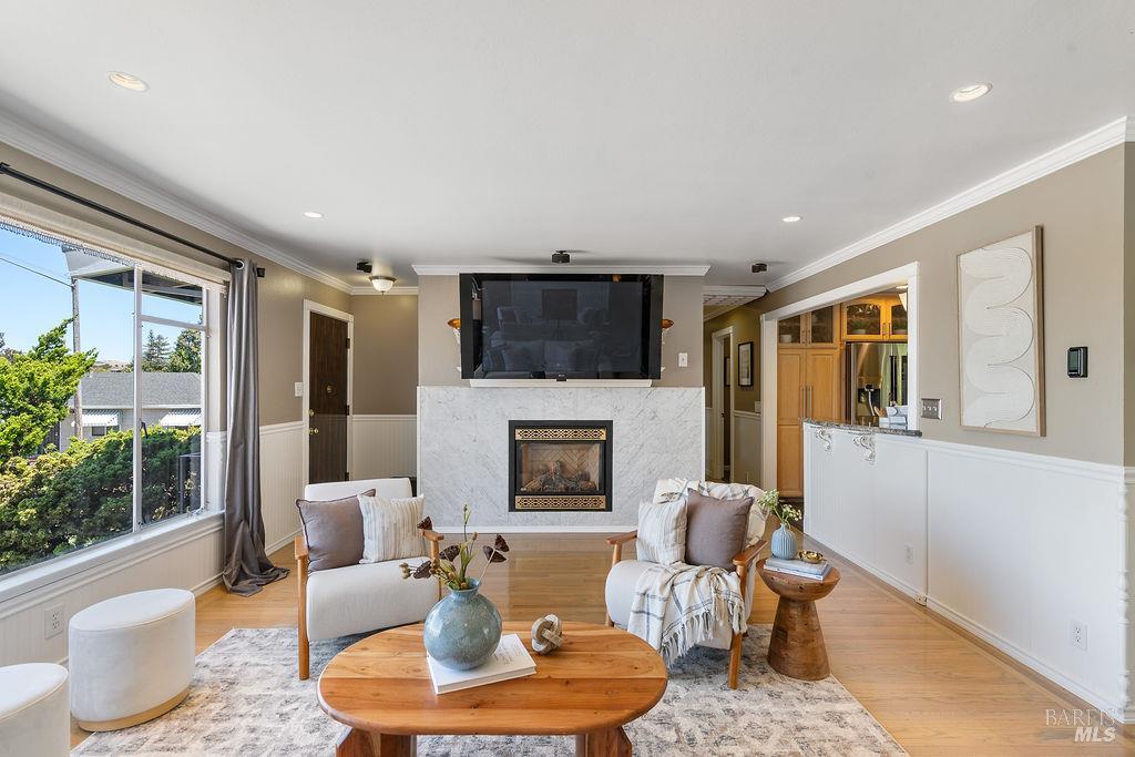 25 Sereno Place