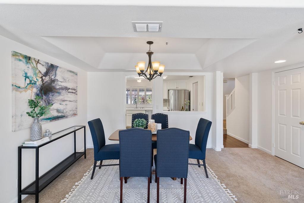 386 Columbia Circle
