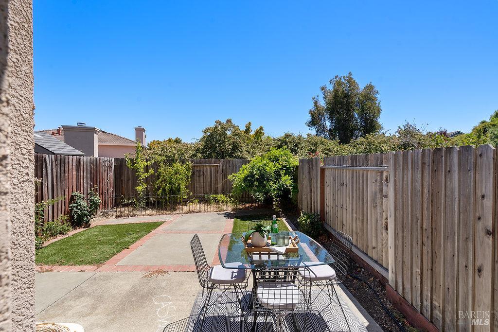 386 Columbia Circle