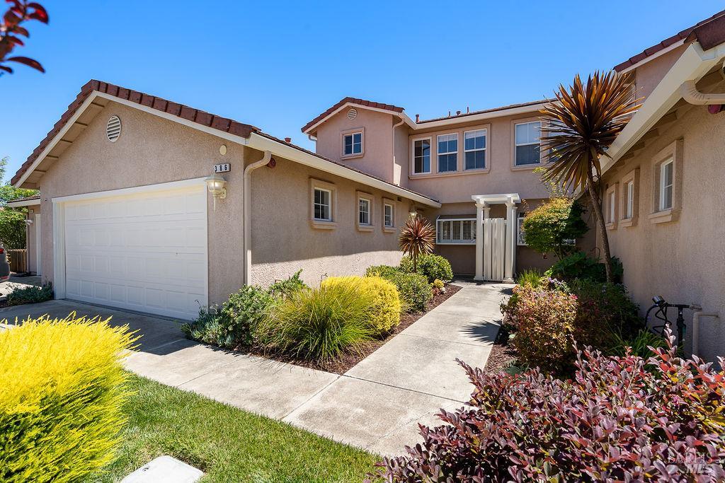 386 Columbia Circle