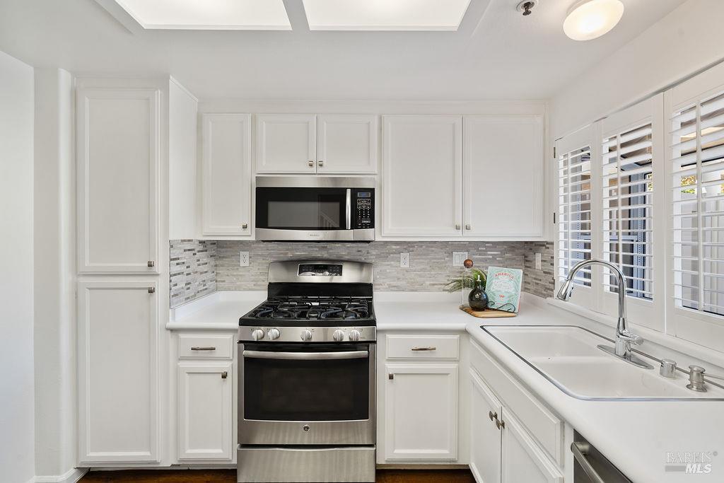 386 Columbia Circle