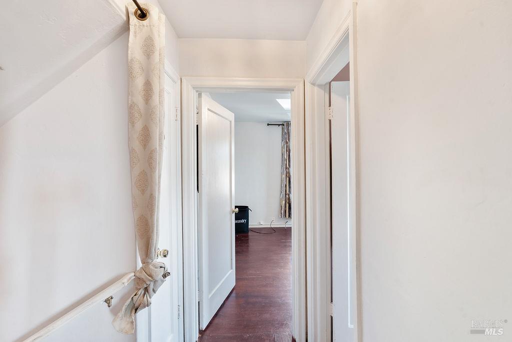 129 Hermosa Avenue