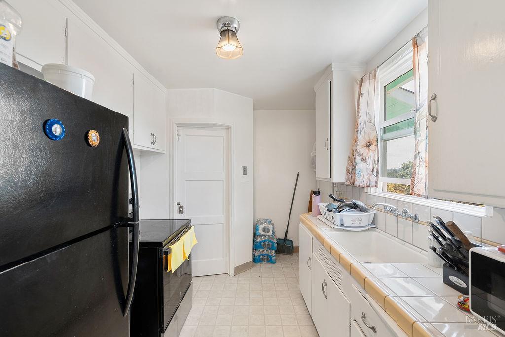 129 Hermosa Avenue