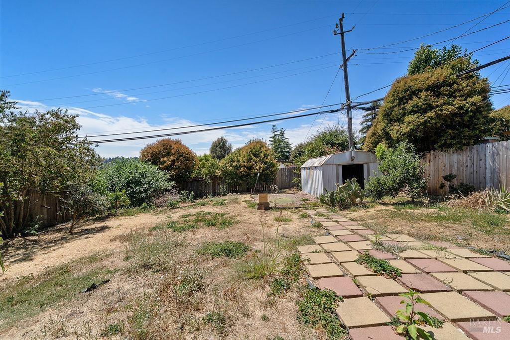 129 Hermosa Avenue