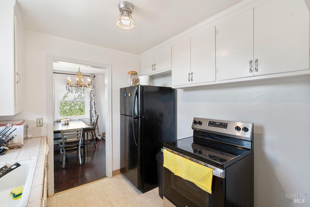 129 Hermosa Avenue