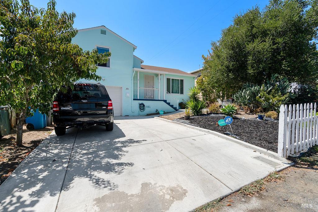 129 Hermosa Avenue