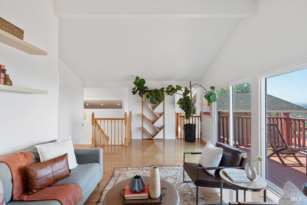 335 Skyline Drive