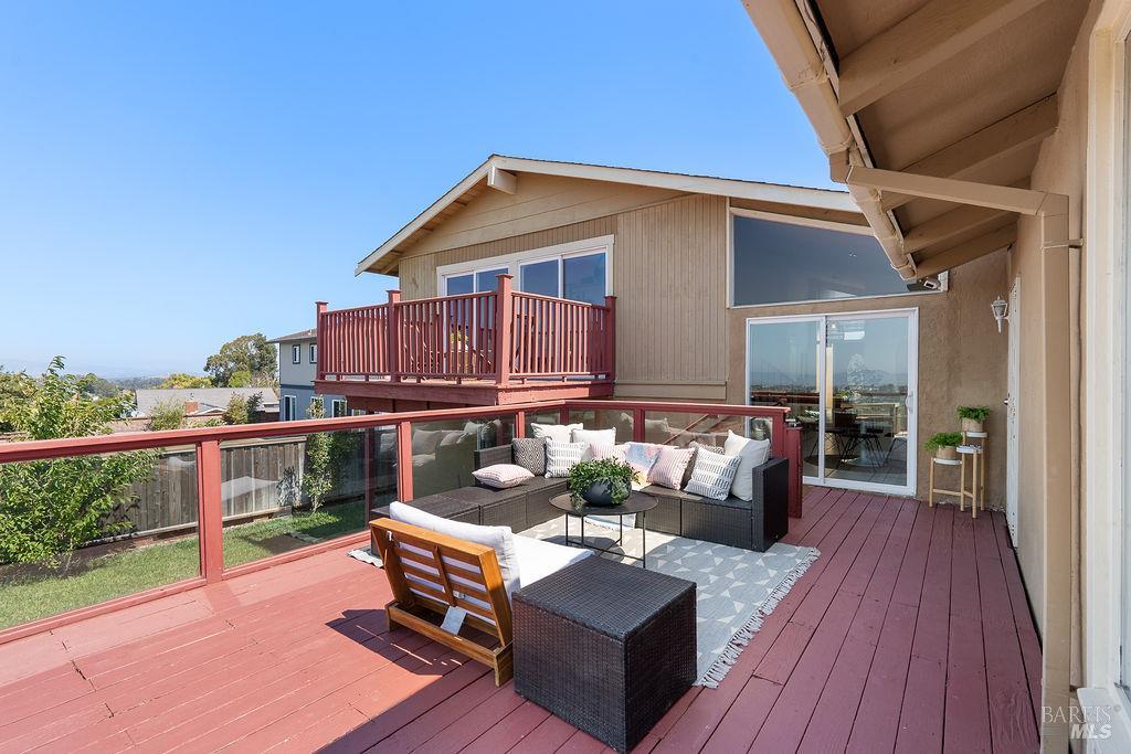 335 Skyline Drive