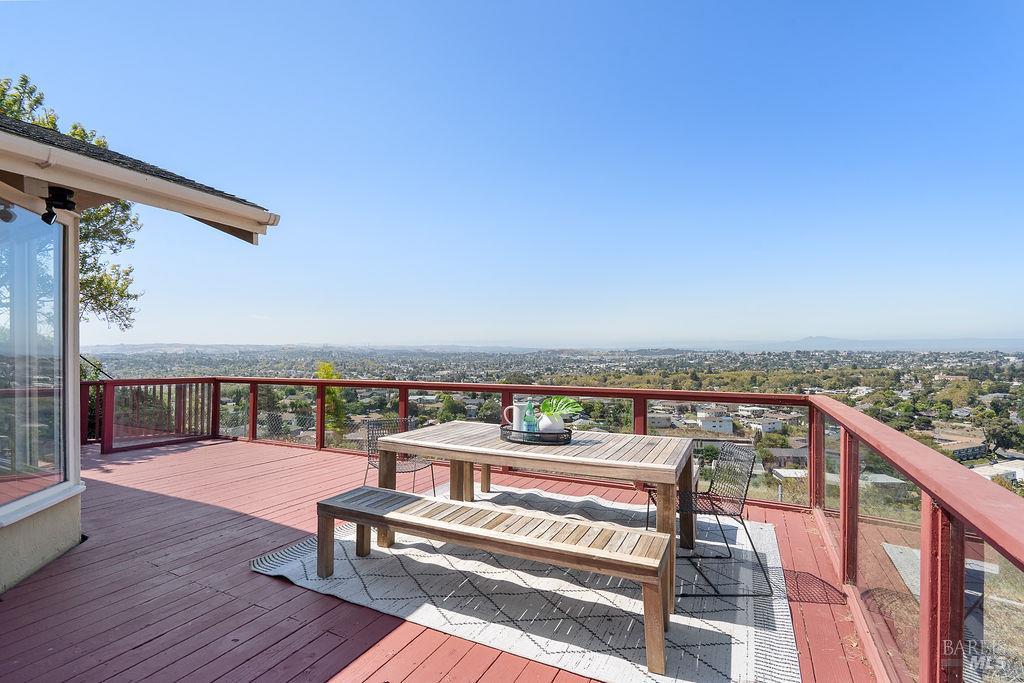 335 Skyline Drive