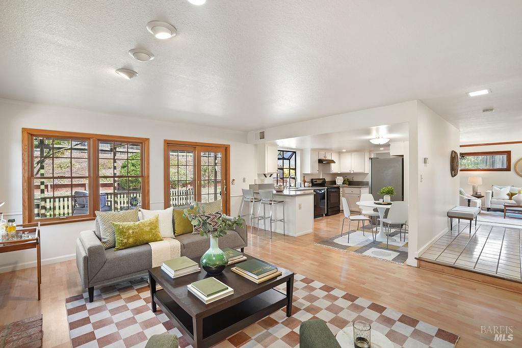 841 Rose Drive