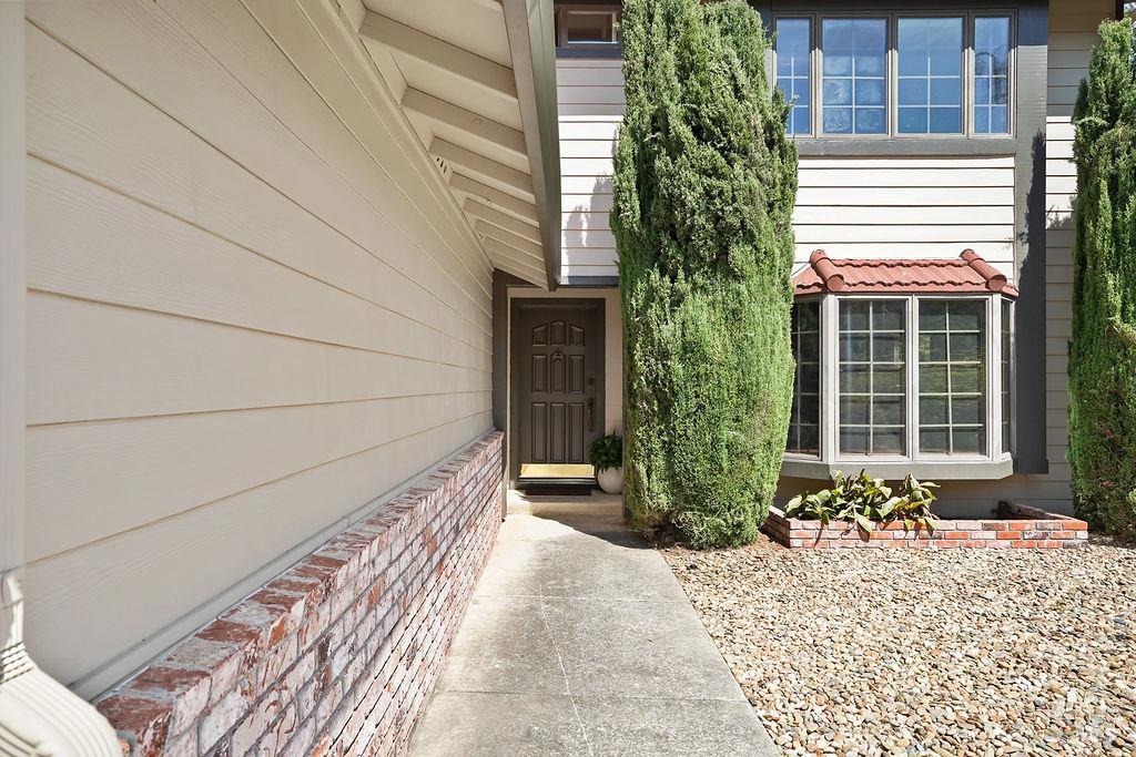841 Rose Drive